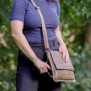 Monroe Concealed-Carry Crossbody